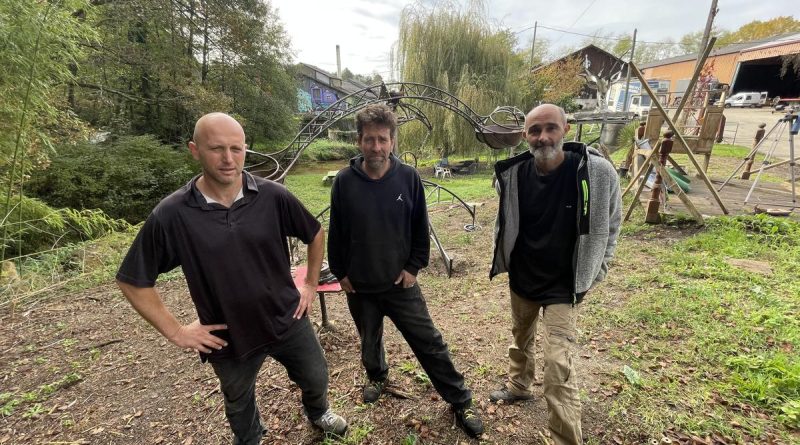 Le collectif la Papet célèbre dix ans d'utopie artistique en Gironde