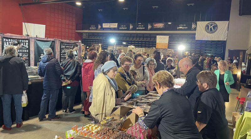 Près de Bordeaux, le Salon du chocolat connecte artisans et amateurs de chocolat