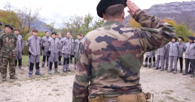 VIDÉO. À 12 ans, des jeunes s'engagent pour découvrir l'armée avec les chasseurs alpins