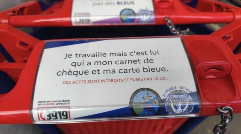 L'amour c'est des roses, pas des bleus : chariots de course contre les violences conjugales