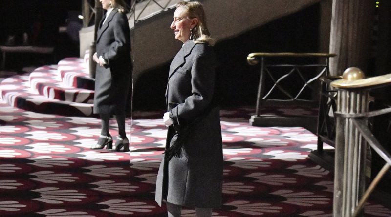 Miuccia Prada : 9 moments clés de sa carrière qui ont façonné l'histoire de la mode