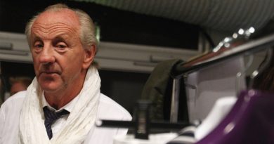 Paul Costelloe, styliste de Lady Diana, est décédé à 80 ans