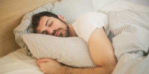 Les Français souffrent de déficit de sommeil : les Strasbourgeois partagent leurs raisons