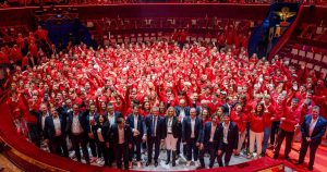 Montagne : L'ESF célèbre ses 80 ans au Cirque d'Hiver avec une fête mémorable