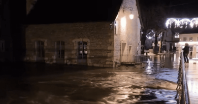 Intempéries : records de pluie entraînent coulées de boue et effondrements dans plusieurs départements