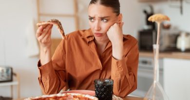 Cette vidéo révèle les dangers de conserver des restes de pizza trop longtemps