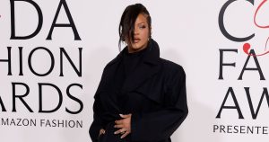 Jennifer Lawrence, Gigi Hadid, Rihanna : ces mères célèbres affichent un style post-partum audacieux