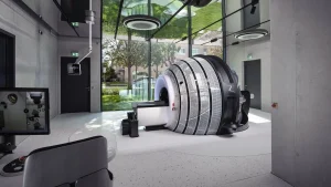 Radiochirurgie : une alternative efficace au bistouri pour certaines interventions médicales