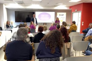 Infertilité masculine : un collectif sensibilise le public en invitant à visiter un centre de PMA