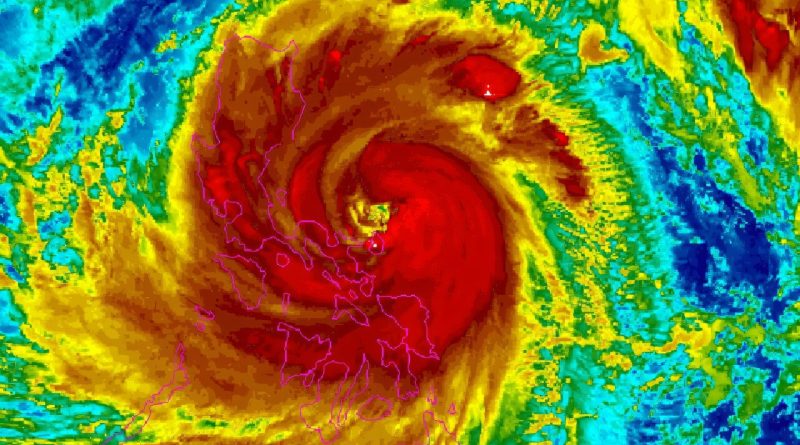 Les Philippines évacuent des centaines de milliers de personnes avant l'arrivée d'un super typhon