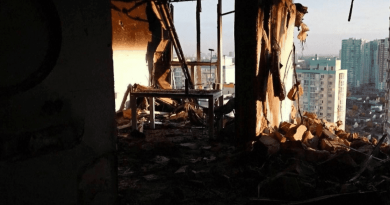 Guerre en Ukraine : bombardements intensifs à Kiev, bilan d'au moins dix morts