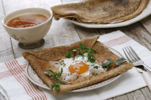Galettes, rillettes et camembert : des spécialités méconnues de la Mayenne ?