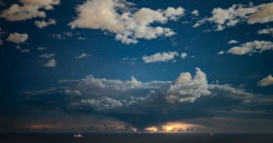 PHOTOS. Découvrez le phénomène lumineux rare observé à Nice et son explication