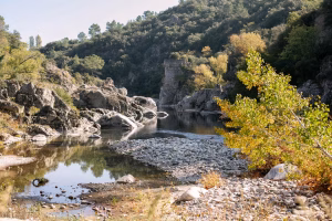 La Dolce Via : découvrez les gorges verdoyantes de la vallée de l’Eyrieux