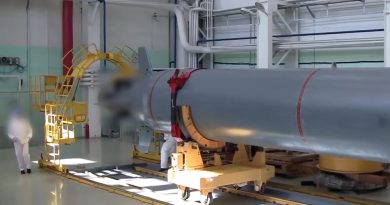 Russie : présentation de la nouvelle arme « invincible » dans le magazine Raids