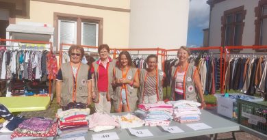 La croix rouge avec Janine Erhold - ICI