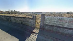 La fin d'une verrue industrielle qu'on voyait depuis les TGV : Surgères inaugure la friche Poyaud, après sa dépollution  - ICI