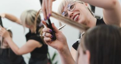 On recherche à Nontron un coiffeur (H/F) expérimenté et à Vézac un mécanicien motoculture (H/F) - ICI