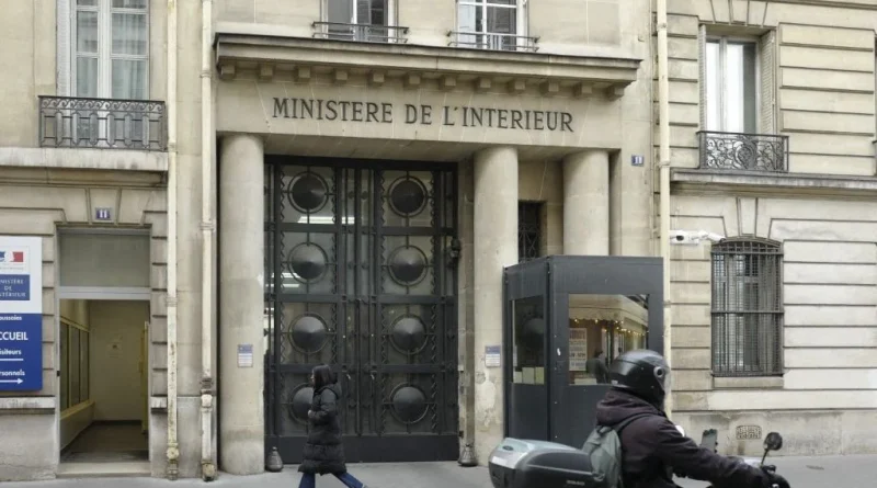 Le hacker présumé du ministère de l’Intérieur placé en détention provisoire