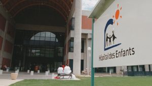 Hospitalisation d'un enfant : la Chaîne de l'Espoir lance un appel aux bénévoles