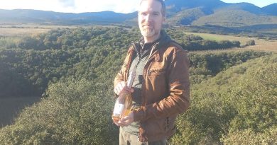 À Cabrerolles, un rosé pétillant issu d'un cratère volcanique