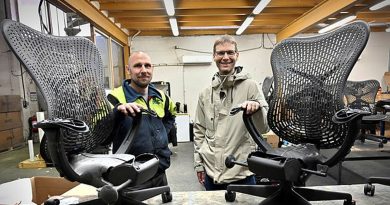 À Albi, des milliers de bureaux sauvés de la décharge grâce à une initiative locale