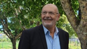 Le maire prend sa retraite : un départ qui suscite des réactions dans la commune