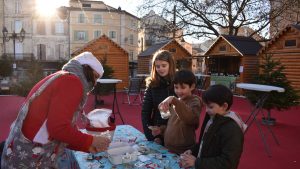 Le marché de Noël d’Alès se termine avec la boule à neige mise à l’honneur