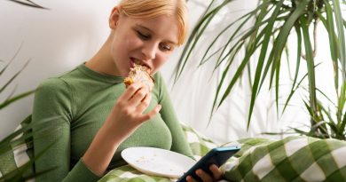 Après les fêtes, la sensation de faim persiste : les raisons derrière ce phénomène