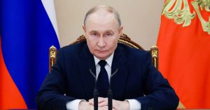 Guerre en Ukraine : le Kremlin accuse Kiev d'une attaque contre la résidence de Poutine, Zelensky répond