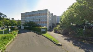 Une aile d’un ancien hôpital, qualifiée de "verrue", vendue aux enchères pour plus de 400 000 €