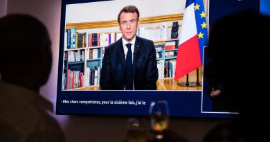 Vœux 2026 d’Emmanuel Macron : unité, protection des jeunes et présidentielle 2027 sous haute vigilance illustration agrandir l