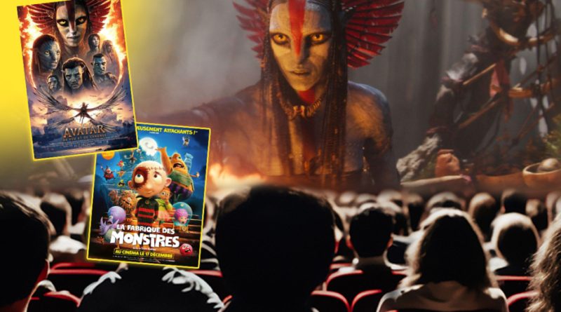 Une salle de cinéma, avec à l'écran une image du film Avatar.