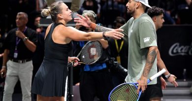 Tennis : Nick Kyrgios s’impose face à Aryna Sabalenka lors de la « Bataille des sexes »