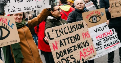 Handicap et inclusion scolaire : la France doit-elle s'inspirer du modèle belge ?