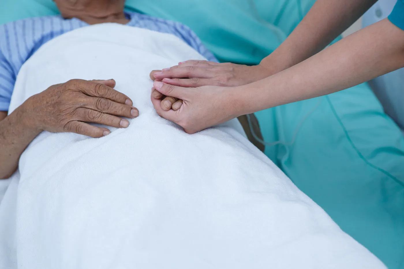 « Euthanasie et suicide assisté : les Français ne sont pas prêts à la loi »