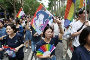 Taïwan élargit l'accès à la PMA pour répondre à la crise démographique croissante