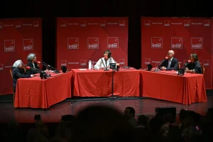 De « Masque et la plume » à Instagram : l'évolution de la critique culturelle