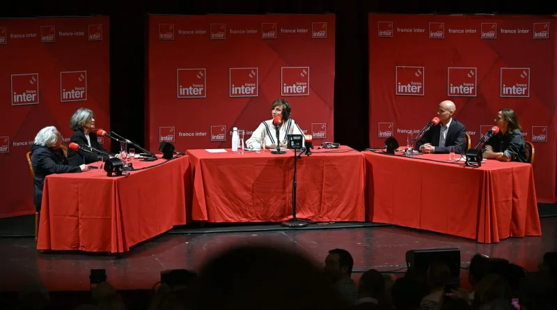 De « Masque et la plume » à Instagram : l'évolution de la critique culturelle