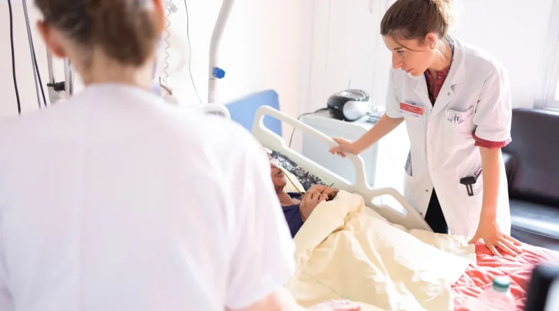 La patience, clé pour préserver le soin comme un acte profondément humain