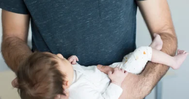 Natalité : le nouveau congé de naissance entrera en vigueur en juillet 2026