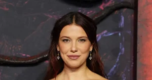 Stranger Things : le physique controversé de cette star après des injections aux lèvres