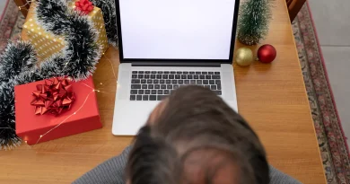 Un mail quotidien jusqu'au licenciement : le calendrier de l'Avent de son supérieur ne sauve pas le contremaître