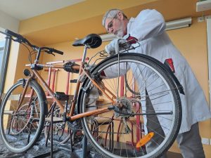 3ᵉ édition de l’atelier réparation vélo - ENSCR