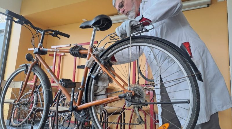 3ᵉ édition de l’atelier réparation vélo - ENSCR