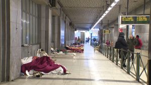 Températures glaciales : la SNCB et la STIB ouvrent des gares et stations de métro la nuit