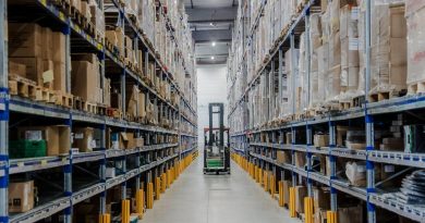 50 000 téléphones et ordinateurs volés avant Noël dans un entrepôt de JD. com près de Paris