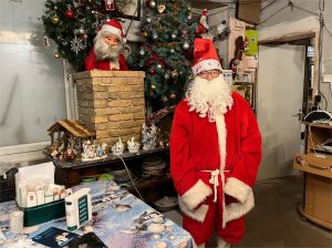 Michel Daboux prêt à tout pour attirer quelques pères Noël supplémentaires !