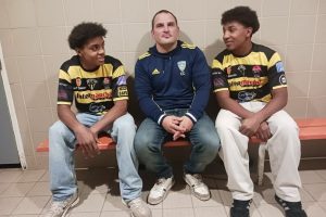 Les frères jumeaux brillent sur le terrain lors du dernier match