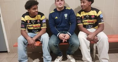 Les frères jumeaux brillent sur le terrain lors du dernier match